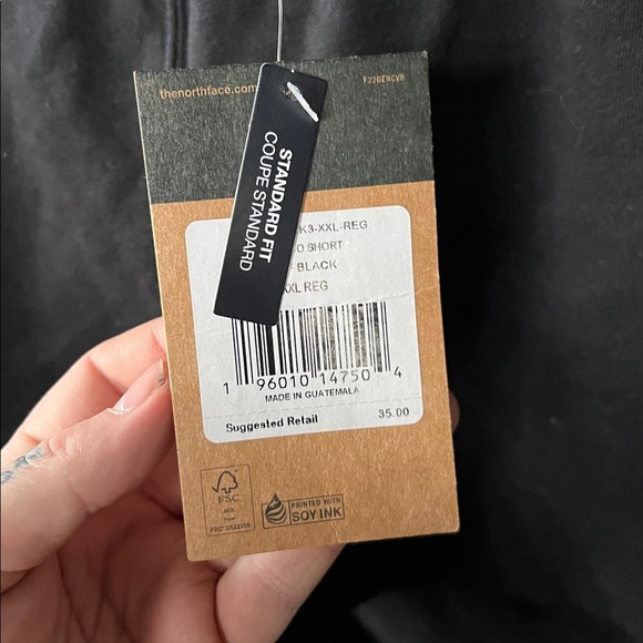 NWT The North Face Logo Shorts Women XXL - Picture 2 of 4